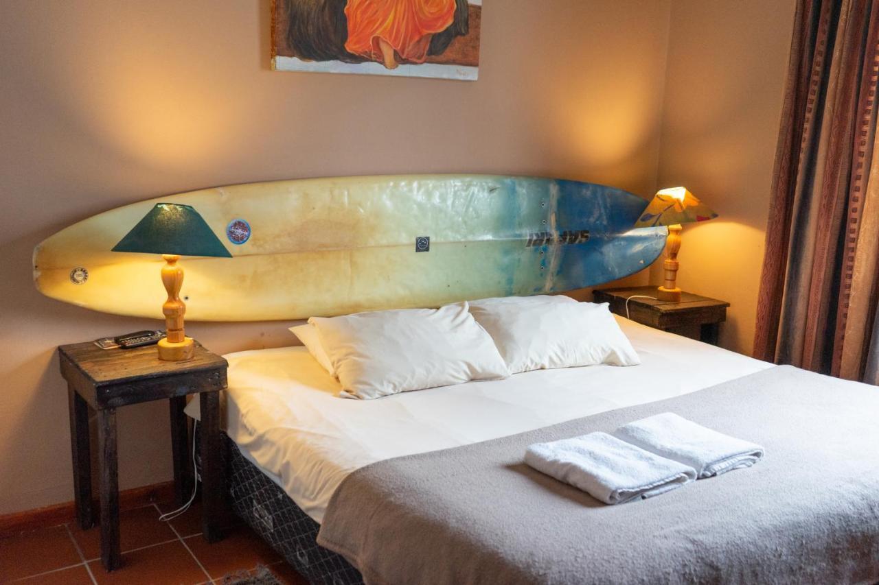Ostello Shark Shack Backpackers Mossel Bay Esterno foto