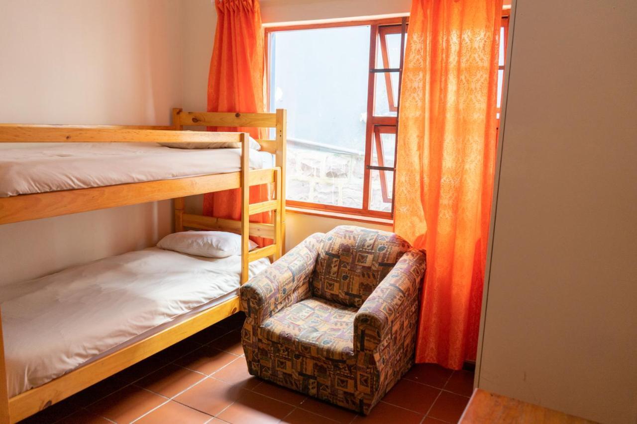 Ostello Shark Shack Backpackers Mossel Bay Esterno foto